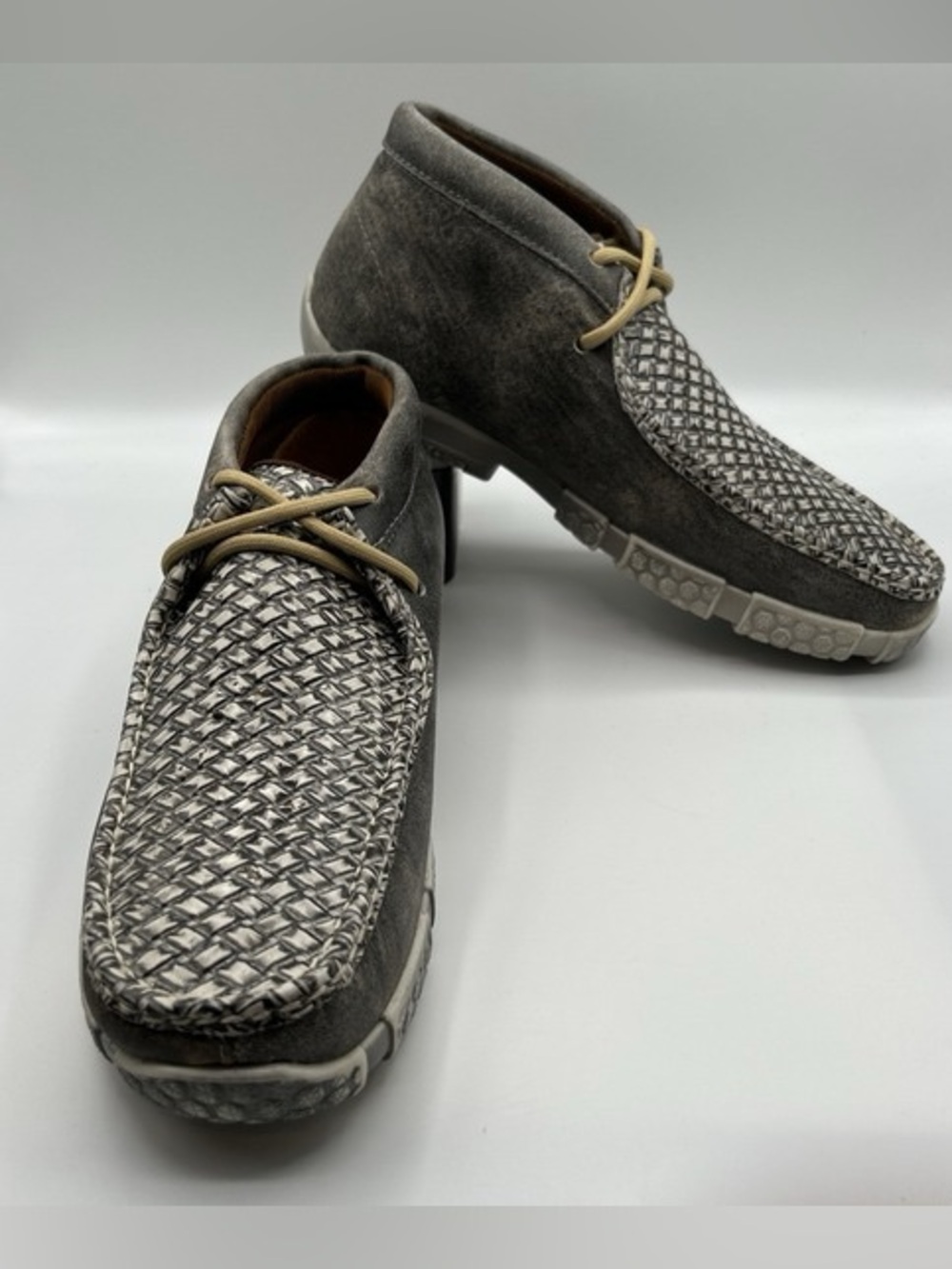 Men's Woven Slip-On Loafers in Gray with Tan Laces